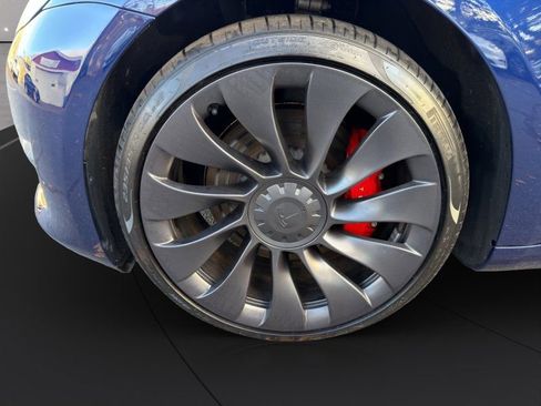 Used 2023 Tesla Model 3 Performance image 21