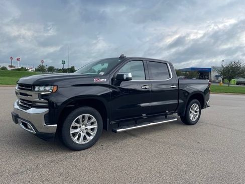Used 2022 Chevrolet Silverado 1500 LTZ AWD/4WD image 5