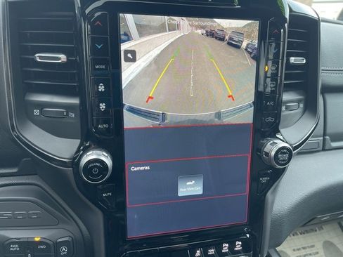 Used 2022 RAM 1500 Laramie image 33