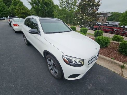 Used 2018 Mercedes-Benz GLC 300 4MATIC image 7