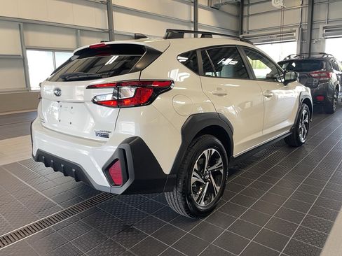 Used 2024 Subaru Crosstrek 2.0i Premium image 20