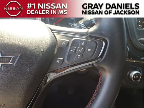 Used 2023 Chevrolet Equinox RS FWD image 16