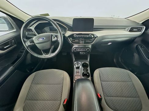 Used 2022 Ford Escape SE w/ Convenience Package FWD image 10