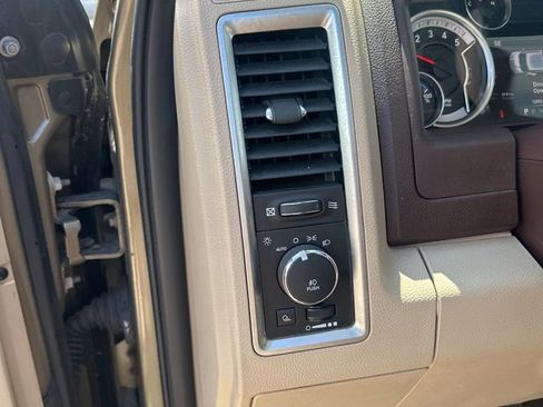 Used 2015 RAM 1500 Outdoorsman AWD/4WD image 17
