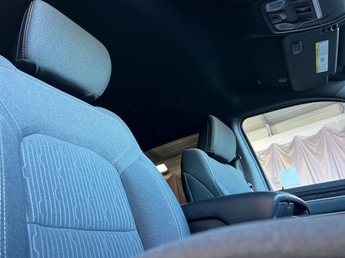 Used 2021 RAM 1500 Big Horn image 17