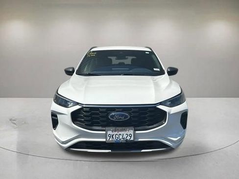 Certified 2023 Ford Escape ST-Line w/ Tech Pack #1 FWD image 2