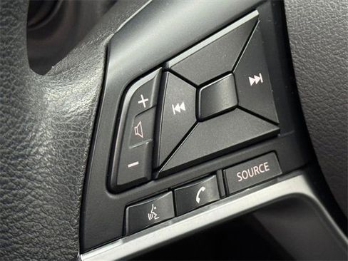 Used 2022 Nissan Kicks S image 13