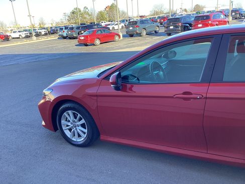 Certified 2025 Toyota Camry LE image 4
