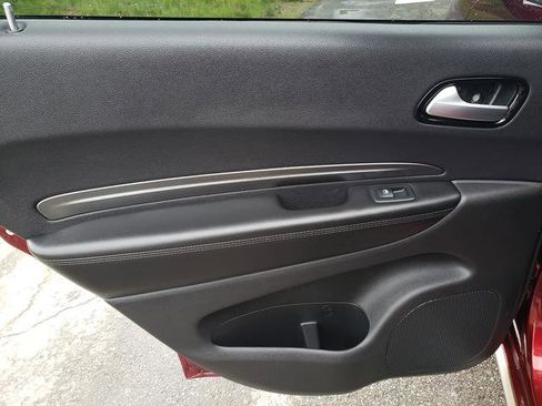 Used 2021 Dodge Durango SXT image 13