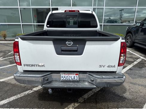 Used 2019 Nissan Frontier SV AWD/4WD image 4