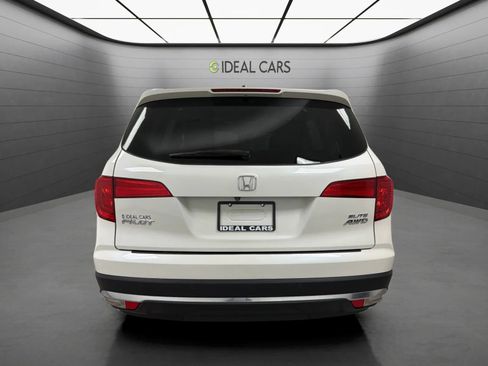 Used 2017 Honda Pilot Elite image 4