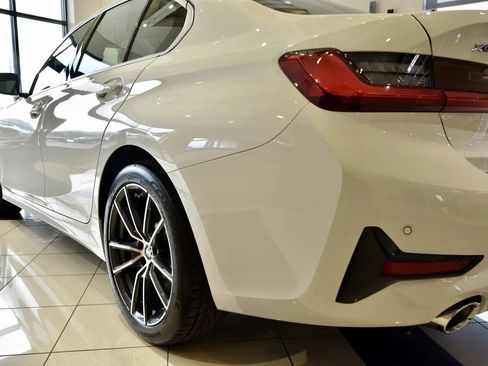 Used 2020 BMW 330i xDrive Sedan w/ Driving Assistance Package image 7