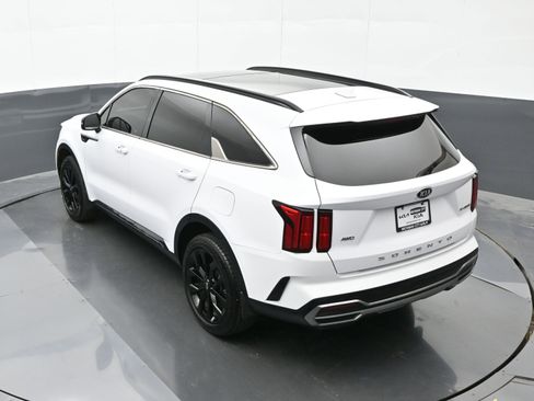Used 2021 Kia Sorento SX image 37