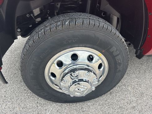 New 2026 RAM 3500 Longhorn AWD/4WD image 41