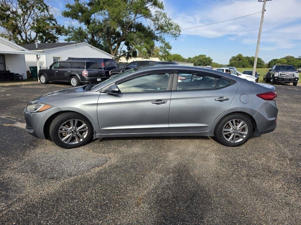 Used 2018 Hyundai Elantra SEL w/ Winter Weather Package FWD image 10