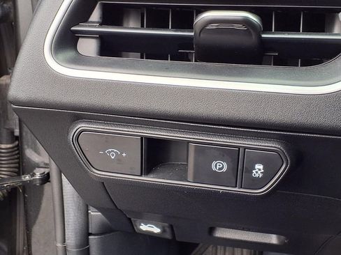 Used 2025 Kia K4 FWD image 18