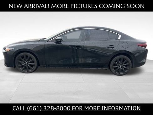 Used 2022 MAZDA MAZDA3 s image 2