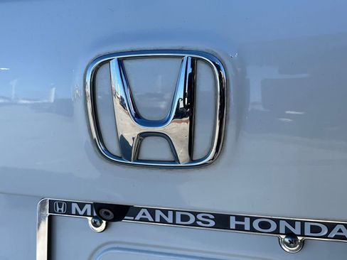 Used 2017 Honda Pilot LX image 17