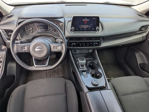 Used 2024 Nissan Rogue S AWD/4WD image 27