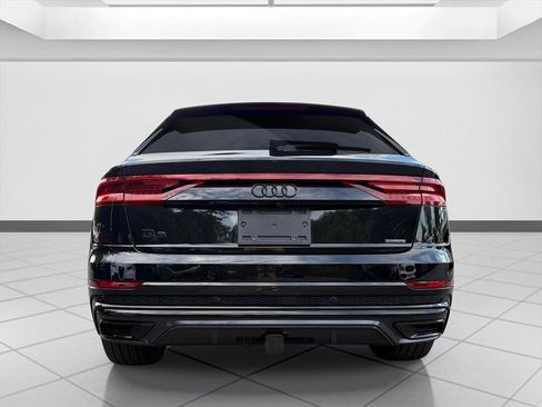 Used 2023 Audi Q8 Premium Plus w/ Premium Plus Package AWD/4WD image 4