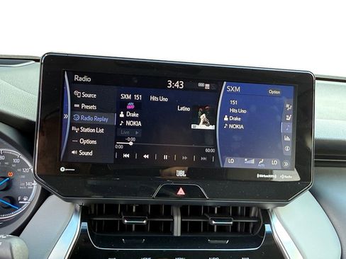 Used 2022 Toyota Venza Limited w/ Advanced Technology Package image 13