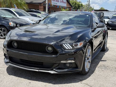 Used 2016 Ford Mustang Coupe w/ Equipment Group 051A RWD image 3