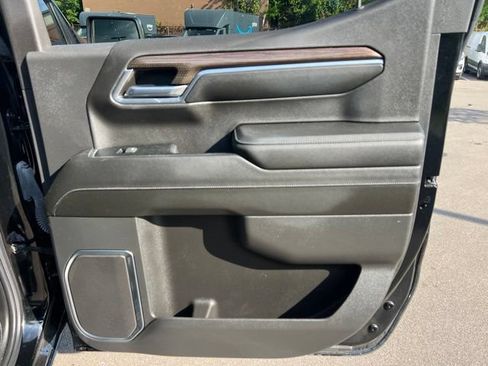 Used 2024 Chevrolet Silverado 1500 LT AWD/4WD image 12