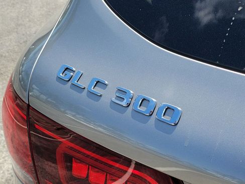 Certified 2022 Mercedes-Benz GLC 300 image 7