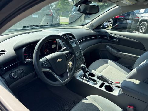 Used 2016 Chevrolet Malibu LS FWD image 10