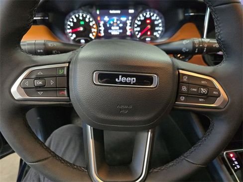 Used 2024 Jeep Compass Limited image 27