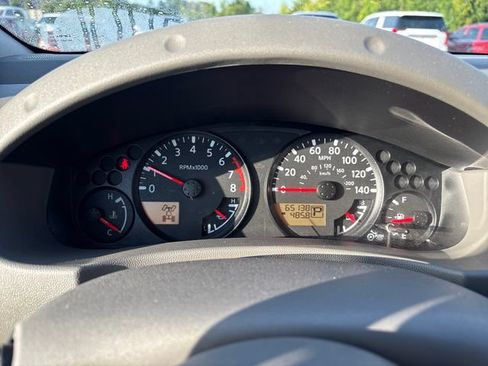 Used 2017 Nissan Frontier SV AWD/4WD image 13