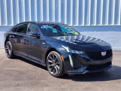 Certified 2021 Cadillac CT5 V w/ Premium Package AWD/4WD image 7