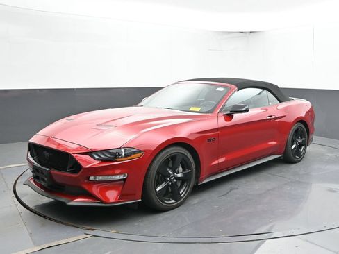 Used 2022 Ford Mustang GT Premium w/ Black Accent Package RWD image 8