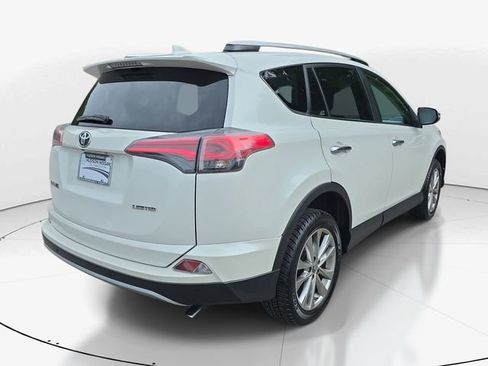 Used 2018 Toyota RAV4 Limited w/ Advanced Technology Package FWD image 10
