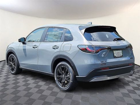 New 2026 Honda HR-V Sport image 4