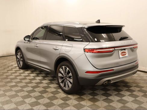 Used 2022 Lincoln Corsair Reserve w/ Equipment Group 201A image 3