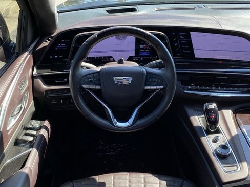 Used 2024 Cadillac Escalade Sport Platinum w/ LPO, Floor Liner Package image 29