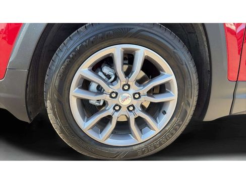 Used 2023 GMC Terrain SLT w/ Infotainment Package II AWD/4WD image 20