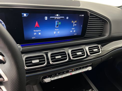 New 2025 Mercedes-Benz GLS 63 AMG 4MATIC image 30