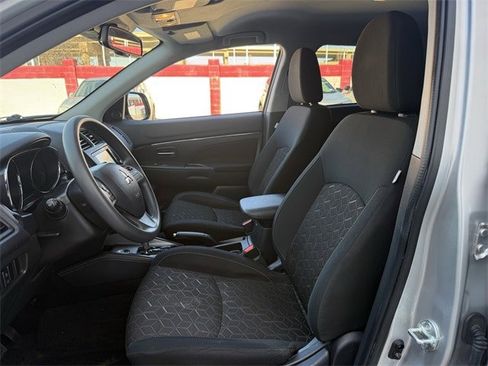 Used 2024 Mitsubishi Outlander Sport ES image 24