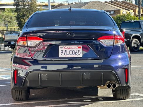 Used 2025 Toyota Corolla SE image 4