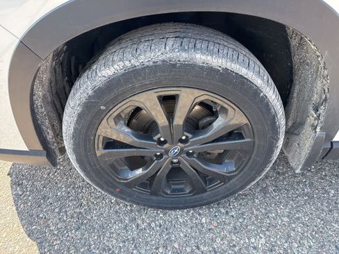 Used 2023 Subaru Forester Sport image 6