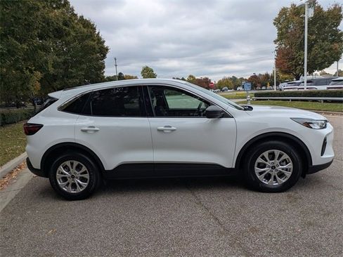 Used 2023 Ford Escape Active image 7