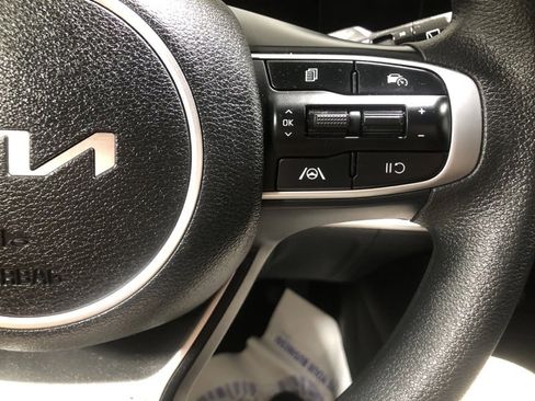 Certified 2023 Kia Sportage LX image 22