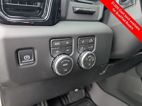 New 2026 GMC Sierra 2500 AT4 w/ AT4 Premium Plus Package AWD/4WD image 18