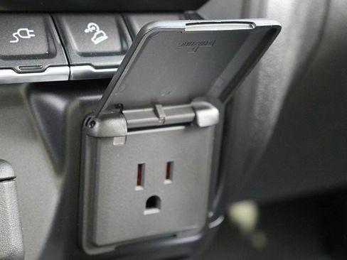 Used 2021 Chevrolet Silverado 2500 High Country w/ Z71 Off-Road Package image 47