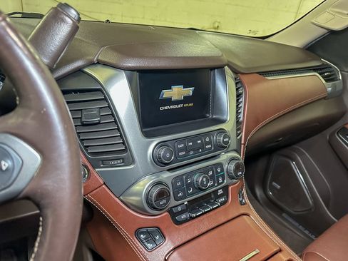 Used 2018 Chevrolet Tahoe Premier AWD/4WD image 38