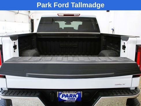 Used 2022 GMC Sierra 1500 SLT w/ SLT Convenience Package AWD/4WD image 6