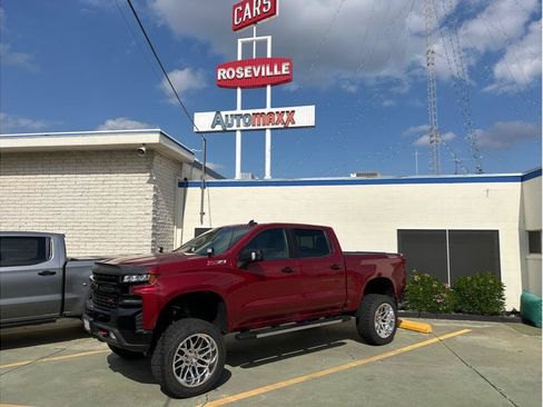 Used 2019 Chevrolet Silverado 1500 LT Trail Boss AWD/4WD image 39