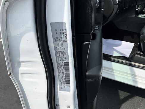 Used 2018 Jeep Grand Cherokee High Altitude AWD/4WD image 37